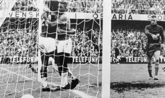 Se subastará una camiseta de 68 años