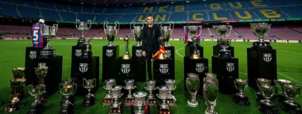 La trayectoria del legendario centrocampista del Barcelona llega a su fin