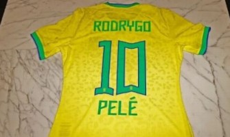 Homenaje a Pelé